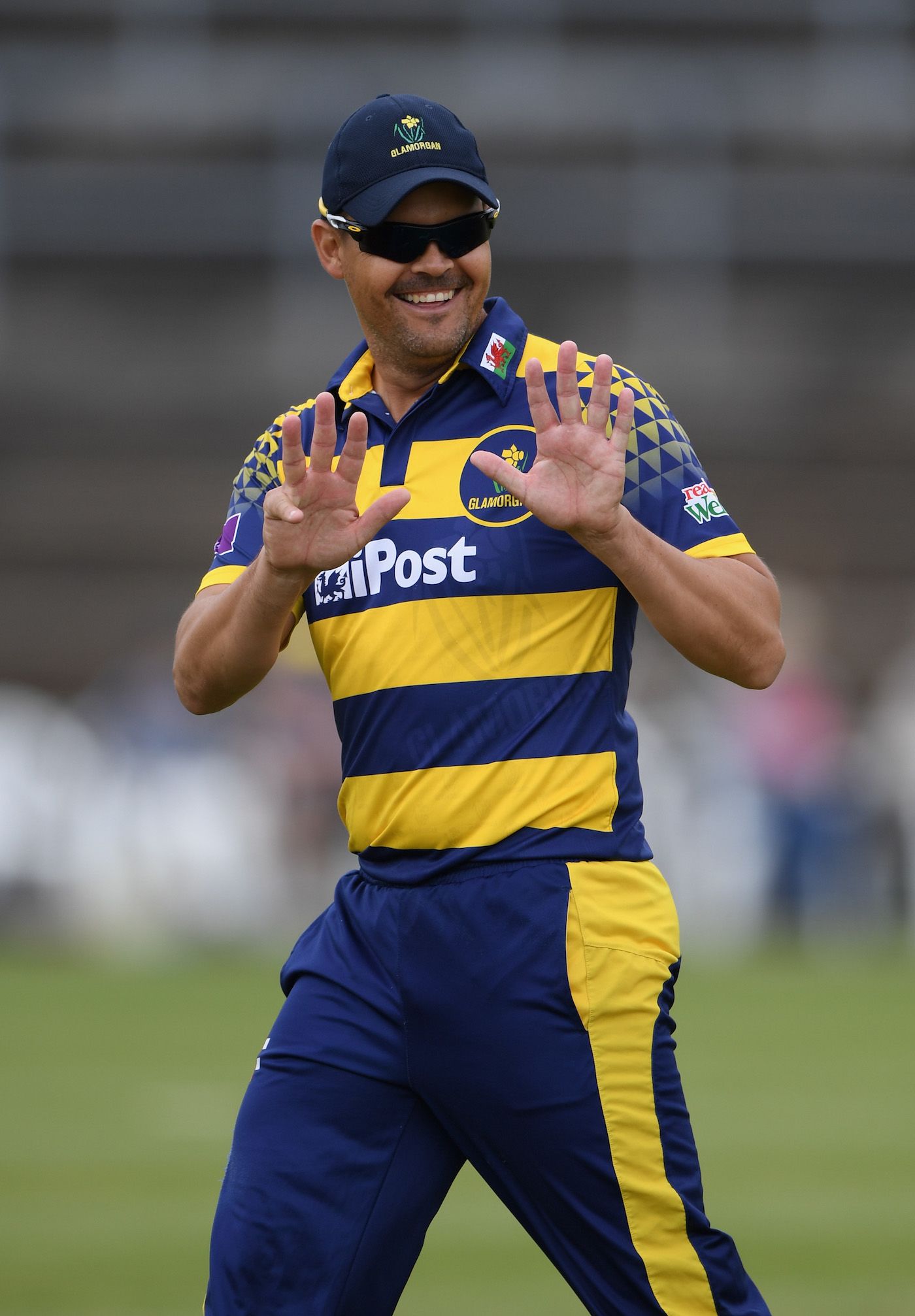 Jacques Rudolph has a bit of fun in the outfield