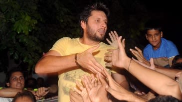 Shahid Afridi tests positive for Covid-19