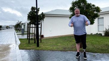Andy Moles: 'I haven't got my brain cut, just lost half a leg'