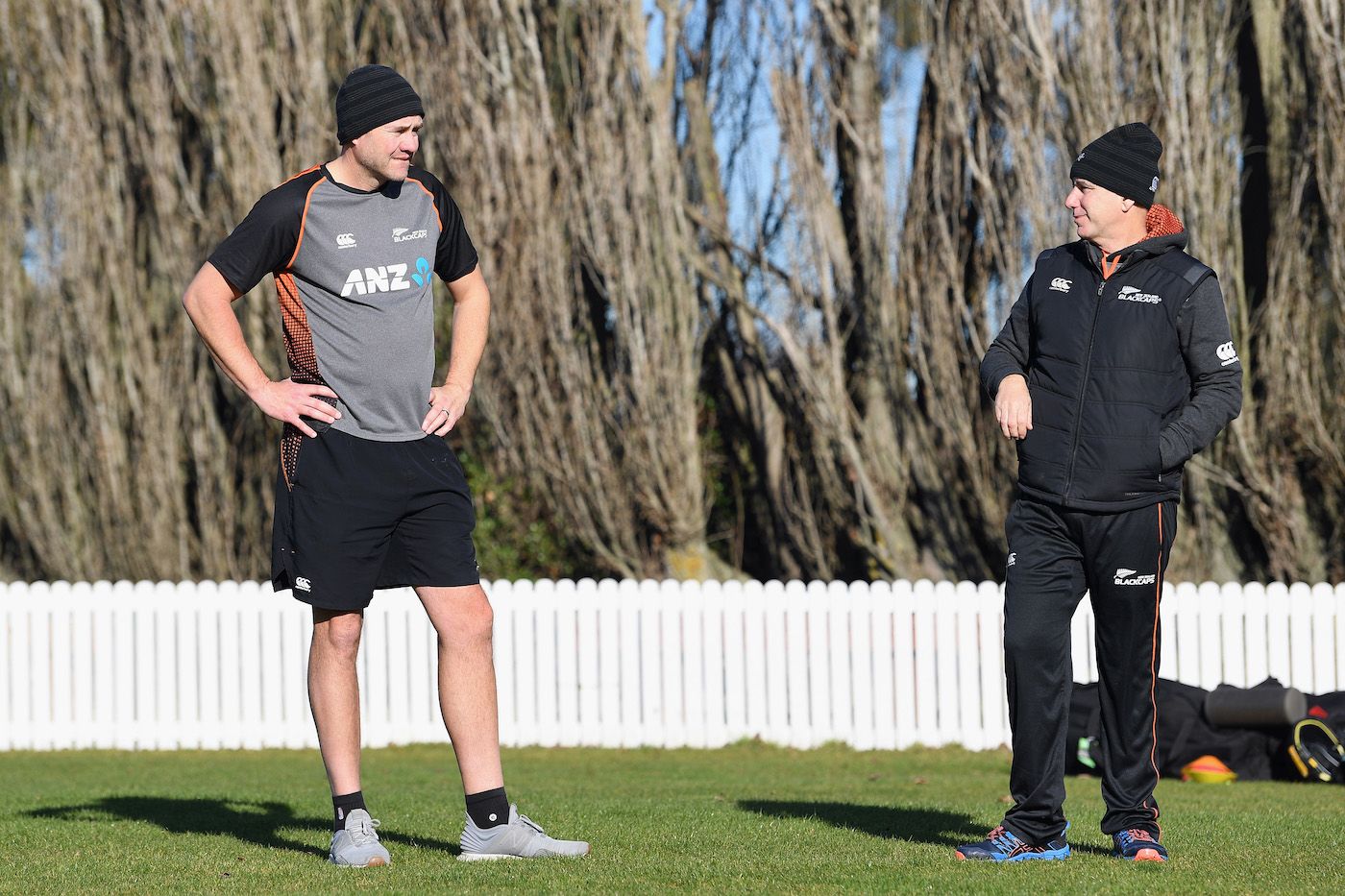 Batting coach Peter Fulton and head coach Gary Stead have a chat in the nets
