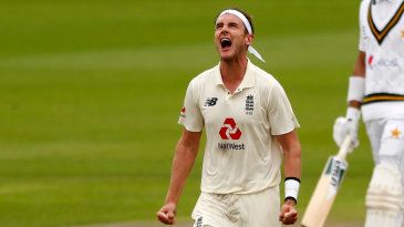 Stuart Broad fined by father Chris for using inappropriate language