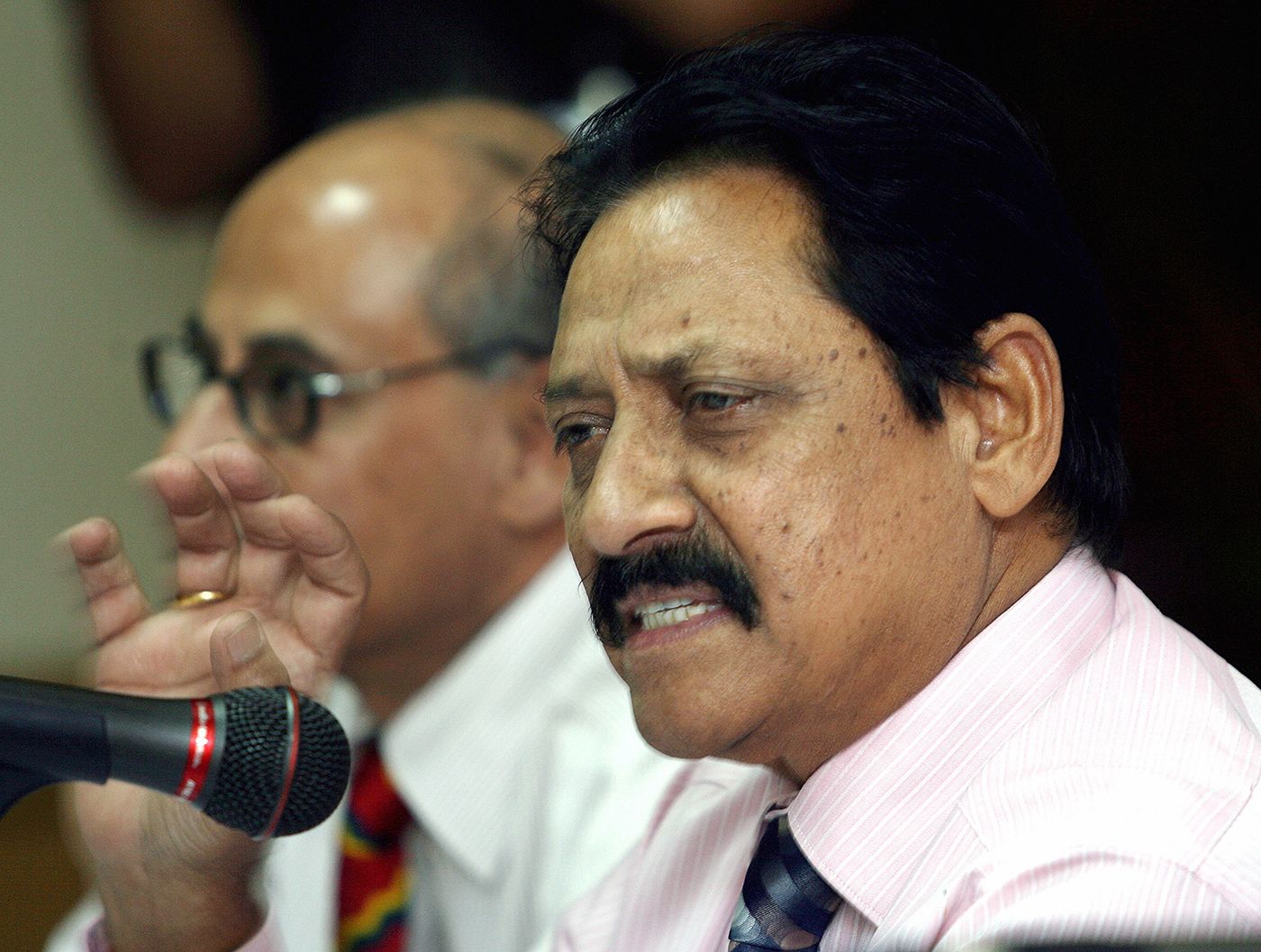 Chetan Chauhan addresses the media in his role as selector for the Afro-Asia Cup in 2007