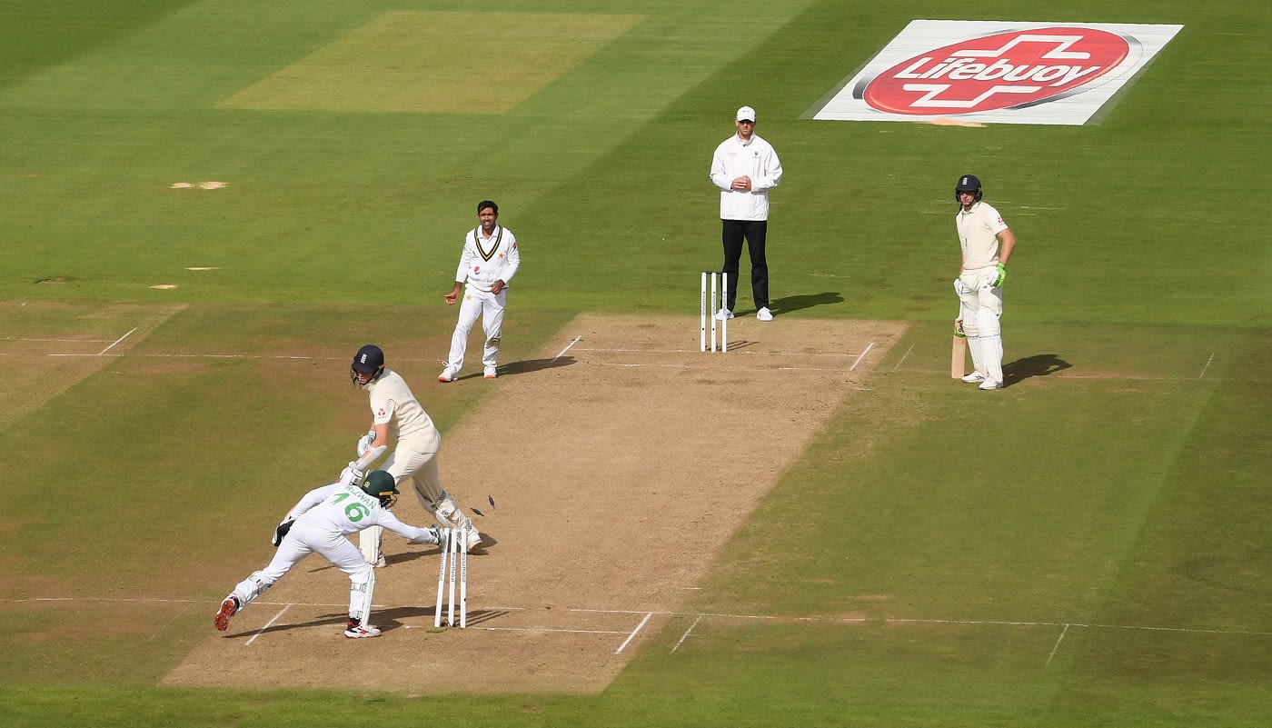 Mohammad Rizwan stumps Zak Crawley down the legside off Asad Shafiq