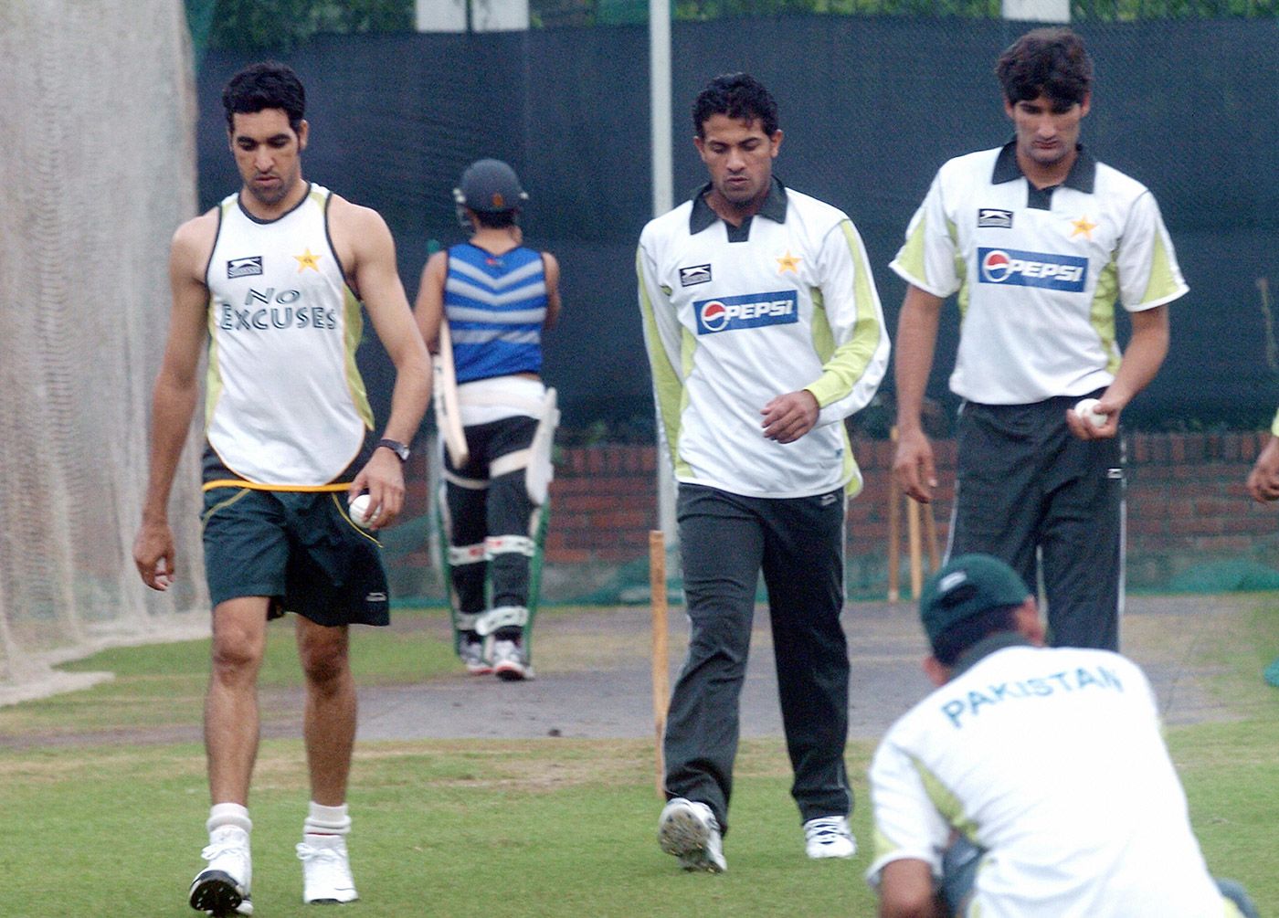 Umar Gul, Bazid Khan and Sohail Ranvir at a training session