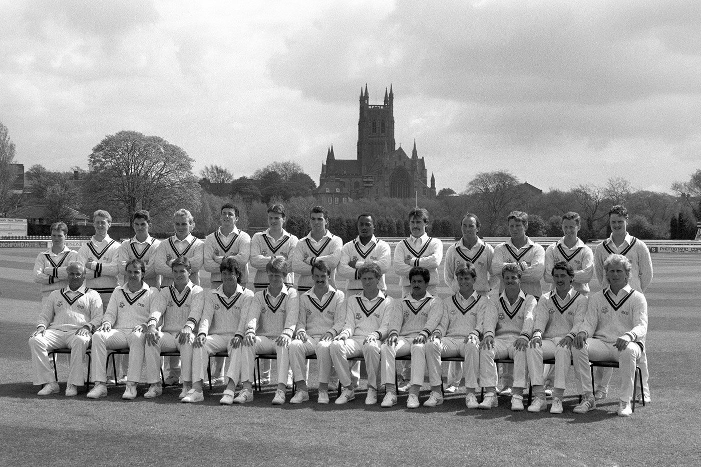 Phil Neale (centre) during his days as Worcestershire's captain