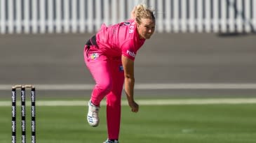 Sydney Sixers fined for incorrectly naming Hayley Silver-Holmes in XI