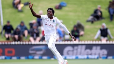 Durham sign Chemar Holder for Championship run-in