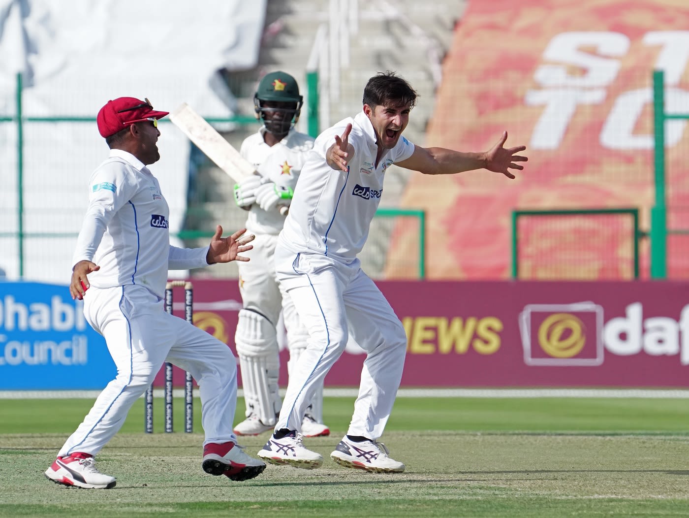 Amir Hamza belts out an appeal
