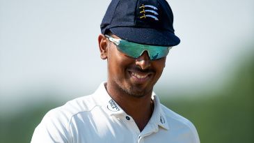 Middlesex left-arm spinner Thilan Walallawita granted British citizenship