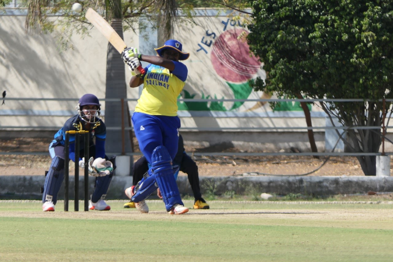 Thirush Kamini hit 70 in 96 balls