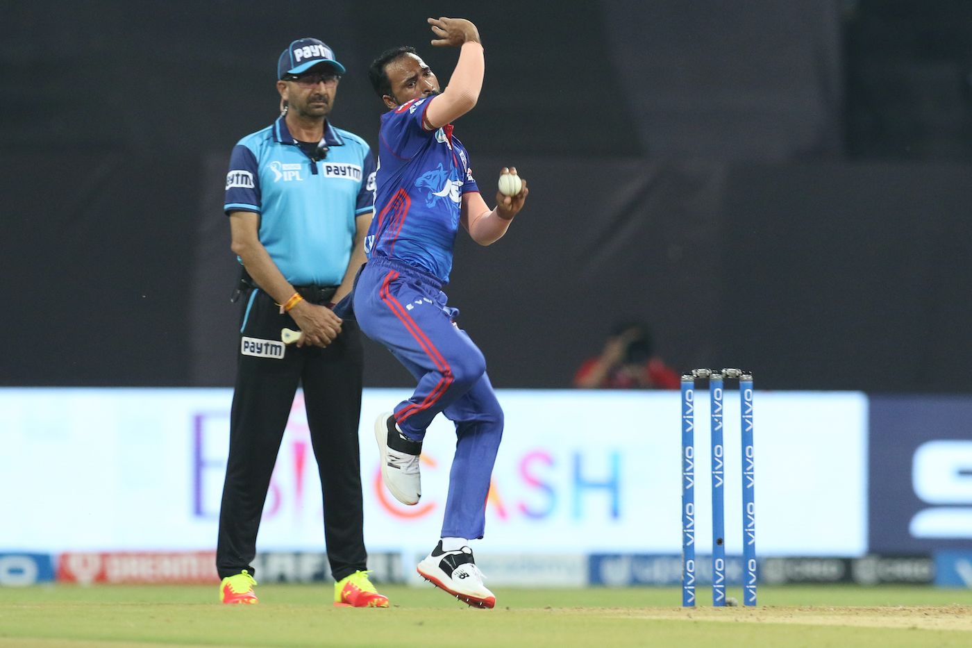 Lukman Meriwala in his bowling stride