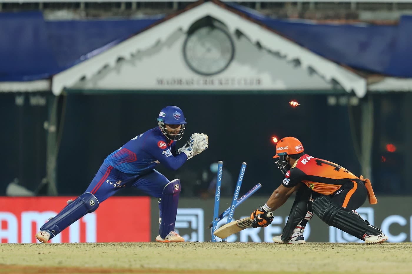 Kedar Jadhav was stumped by Rishabh Pant off Amit Mishra