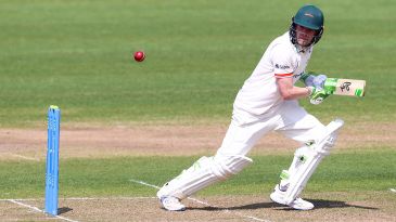 Sam Evans' unbeaten fifty holds up Derbyshire's victory charge