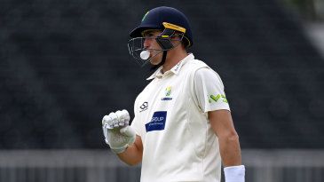 Lancashire edge 19-wicket day despite Marnus Labuschagne's resistance
