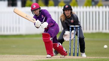 Tammy Beaumont's 59 leads Lightning to first-ever Charlotte Edwards Cup win