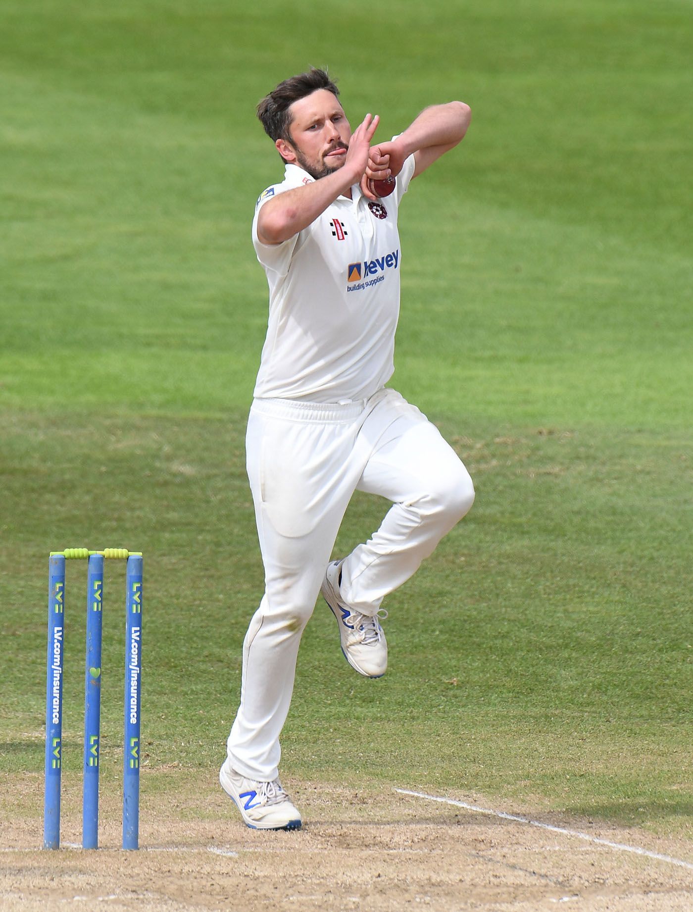 Simon Kerrigan claimed 5 for 39 for Northamptonshire