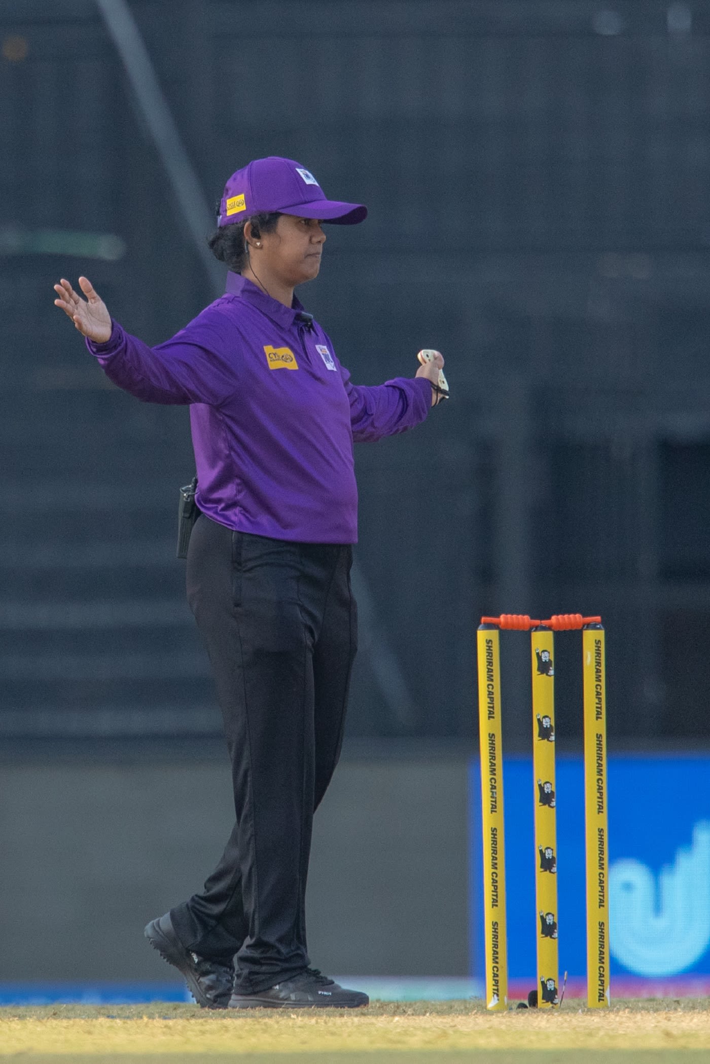 N Janani signals a wide in the TNPL