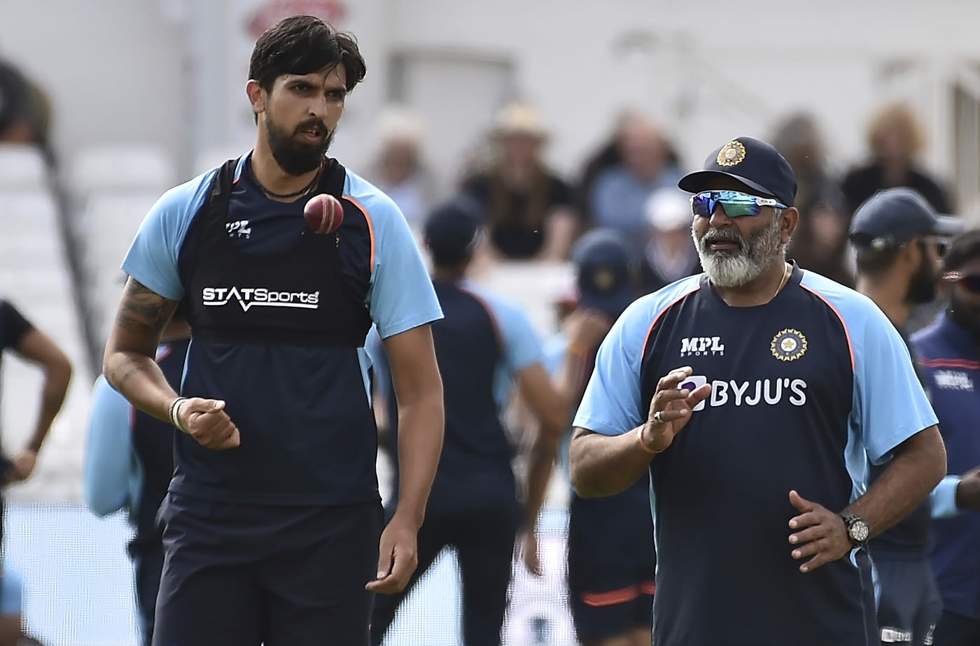 Ishant Sharma has a chat with B Arun