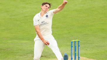 Ethan Bamber breaks Derbyshire's resolve as Middlesex seal big win