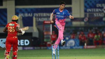 Mustafizur Rahman, Kartik Tyagi pull off a coup as Punjab Kings suffer yet another meltdown