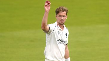 Craig Miles, Gloucestershire seamer, retires aged 32 to prioritise mental health