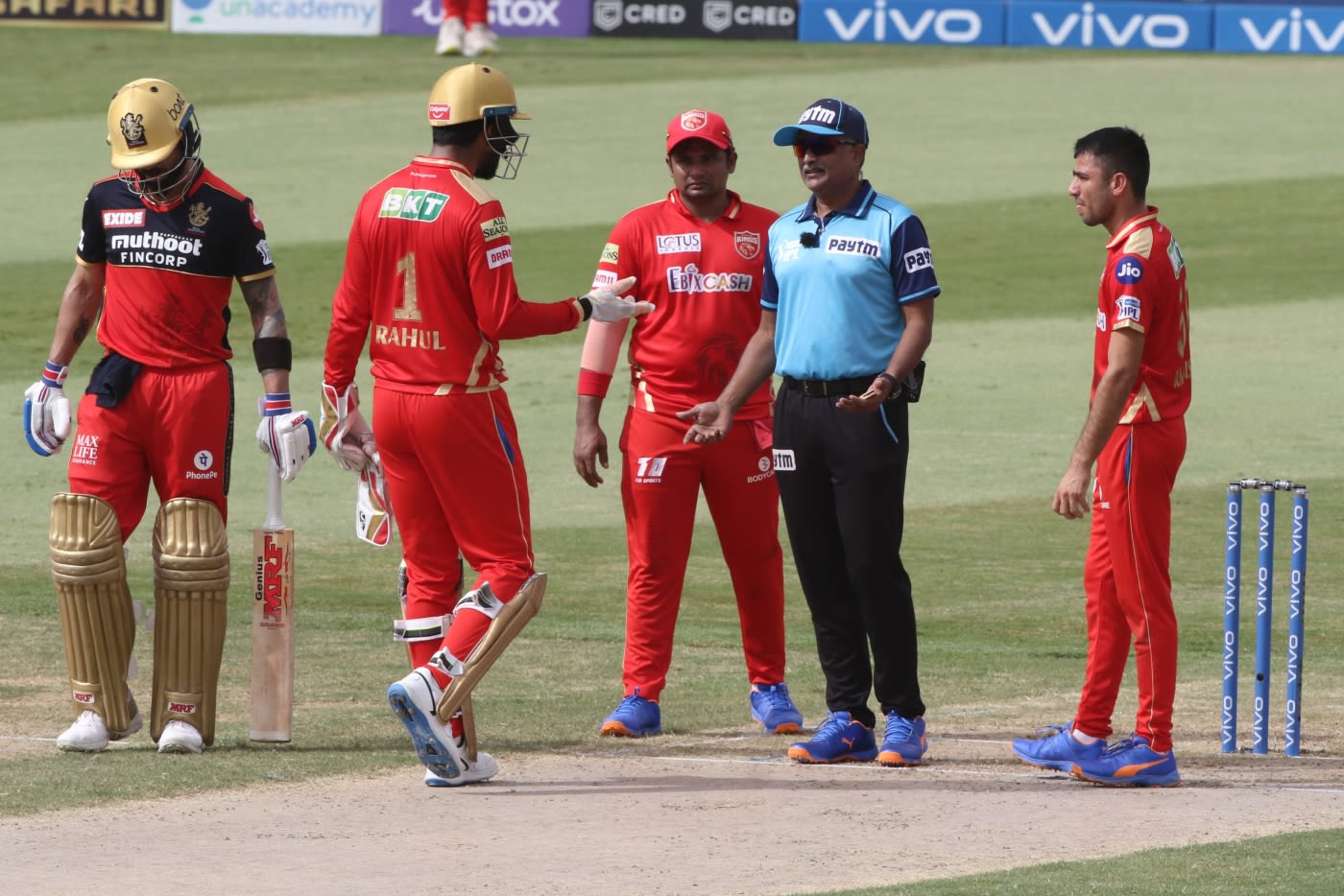KL Rahul speaks with umpire KN Ananthapadmanabhan after a DRS call against Devdutt Padikkal was turned down