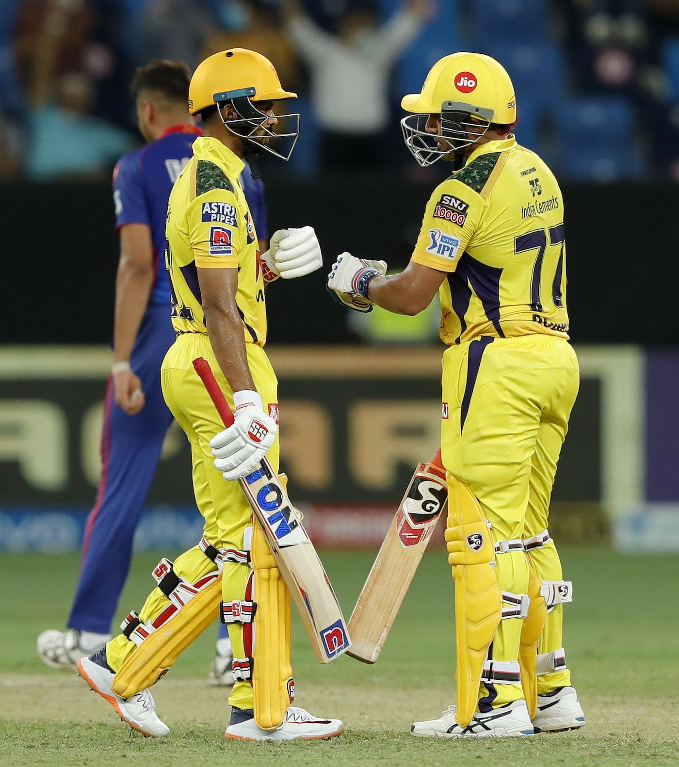Ruturaj Gaikwad and Robin Uthappa put together a solid stand for the second wicket