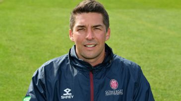 Gloucestershire name Steve Snell as first performance director