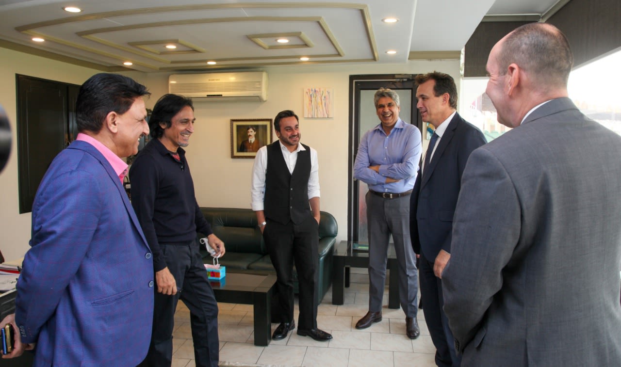 Tom Harrison, ECB's chief executive, meets with PCB Chairman Ramiz Raja in Lahore