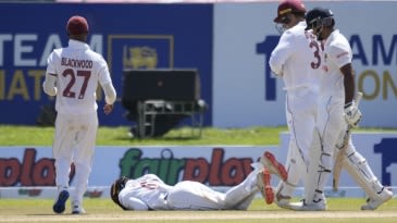 Jeremy Solozano suffers concussion after blow to head, Shai Hope replaces him as concussion substitute