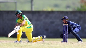 Wyllie, Salzmann help Australia brush Pakistan aside
