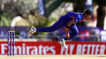 Deep and varied attack leads India's quest for a fourth straight final