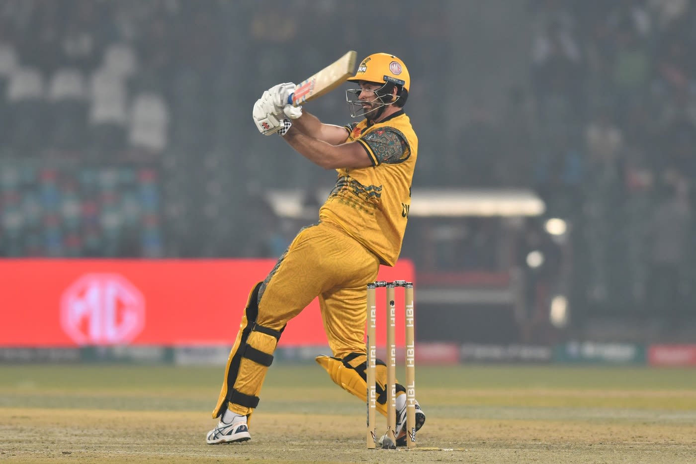 Ben Cutting plays the pull shot