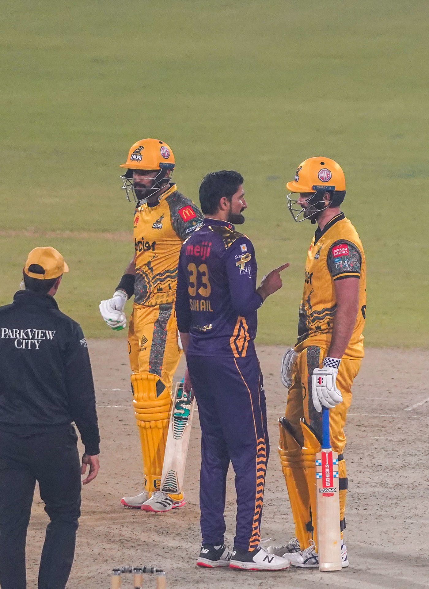 Ben Cutting and Sohail Tanvir exchanged words