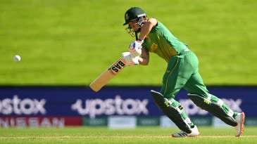 Tazmin Brits breaks Blaze stranglehold to deliver Stars victory