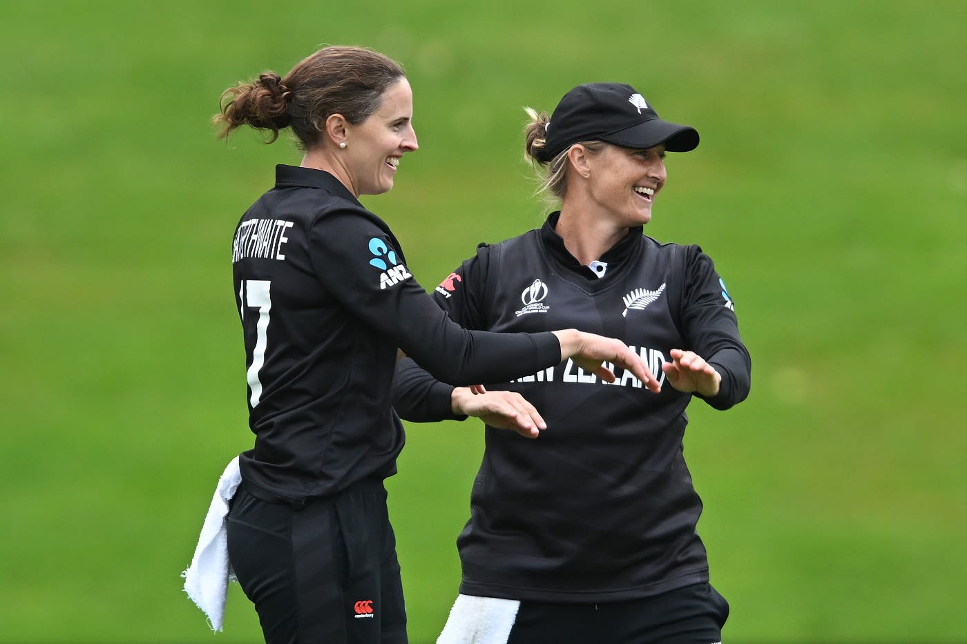 Amy Satterthwaite and Sophie Devine celebrate Nigar Sultana's wicket