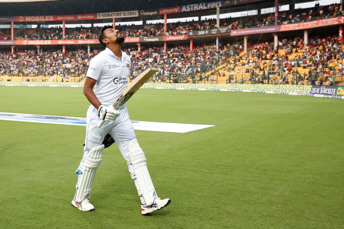 The retiring Suranga Lakmal savours the moment as he walks off the ground for the last time for his country