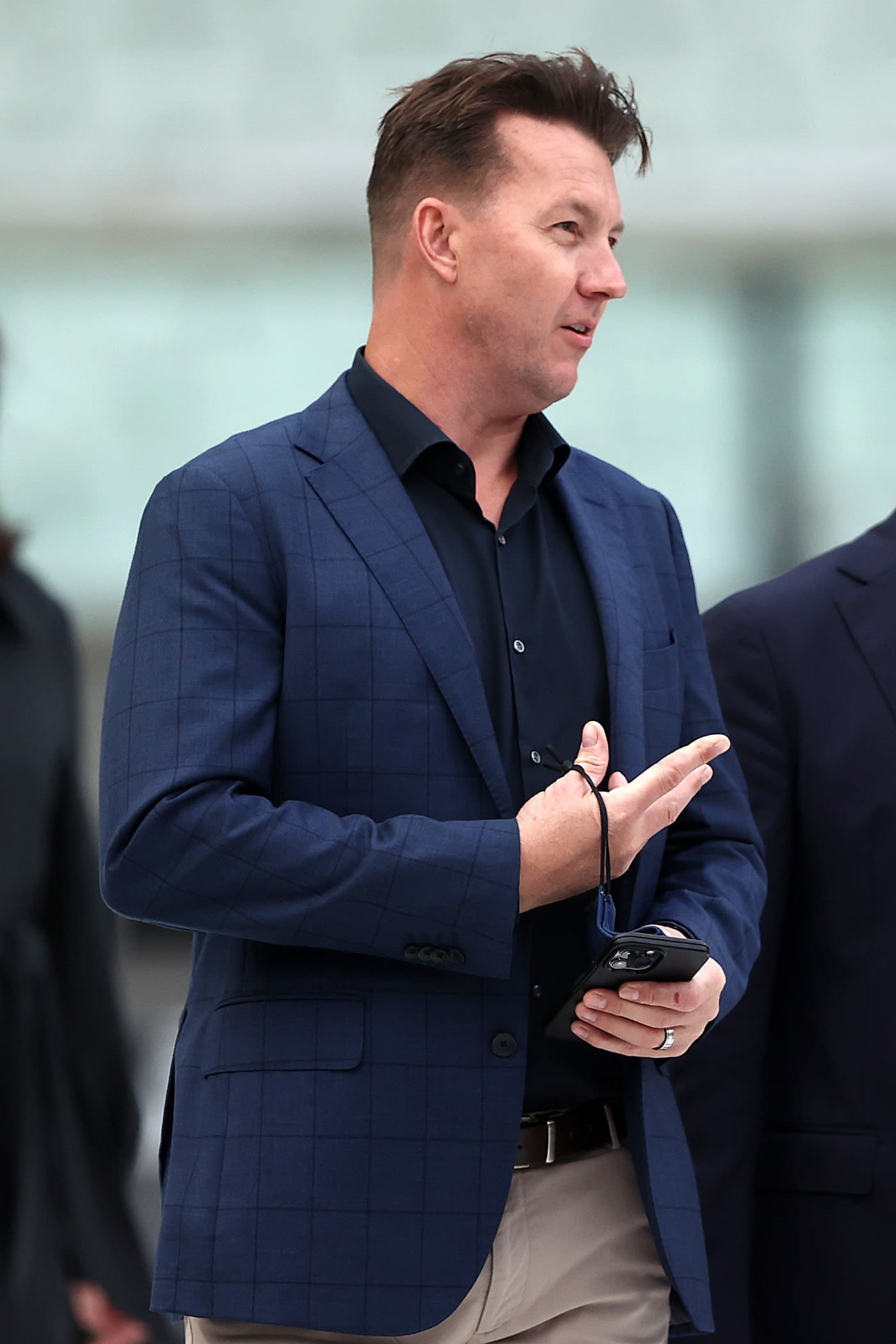 Brett Lee arrives at the state memorial for Shane Warne