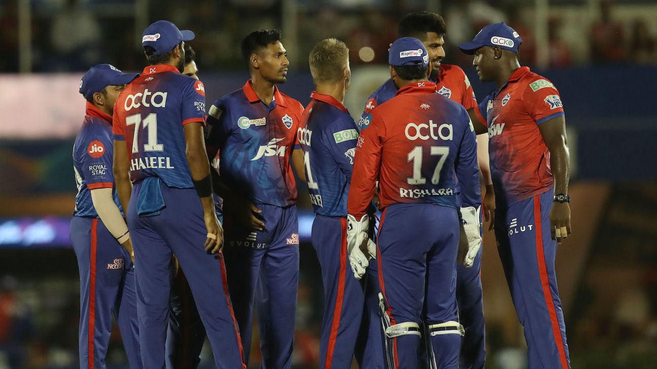 All-star bowling, big Warner-Shaw stand lead Capitals demolition of Kings