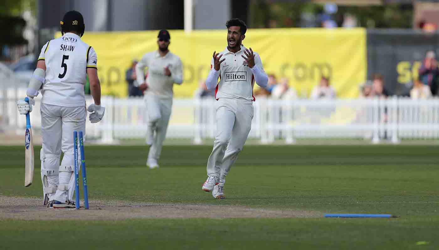 Hasan Ali sent Josh Shaw's off stump flying