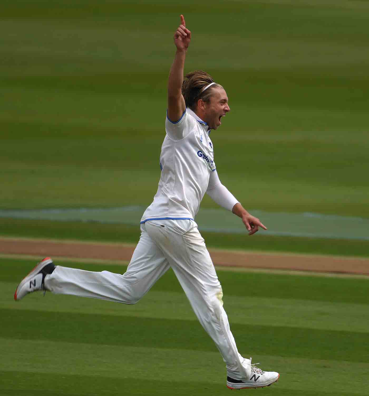 Aaron Beard picked up three wickets on his first appearance as a loan signing
