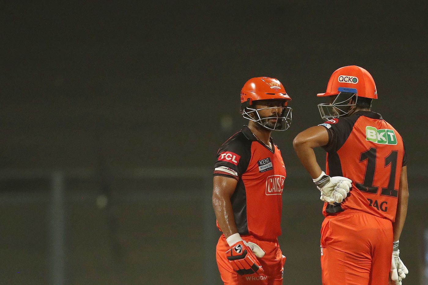 Rahul Tripathi and Priyam Garg played their shots despite the early loss of Abhishek Sharma