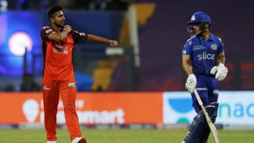 Tripathi and Malik keep Sunrisers alive, but only just