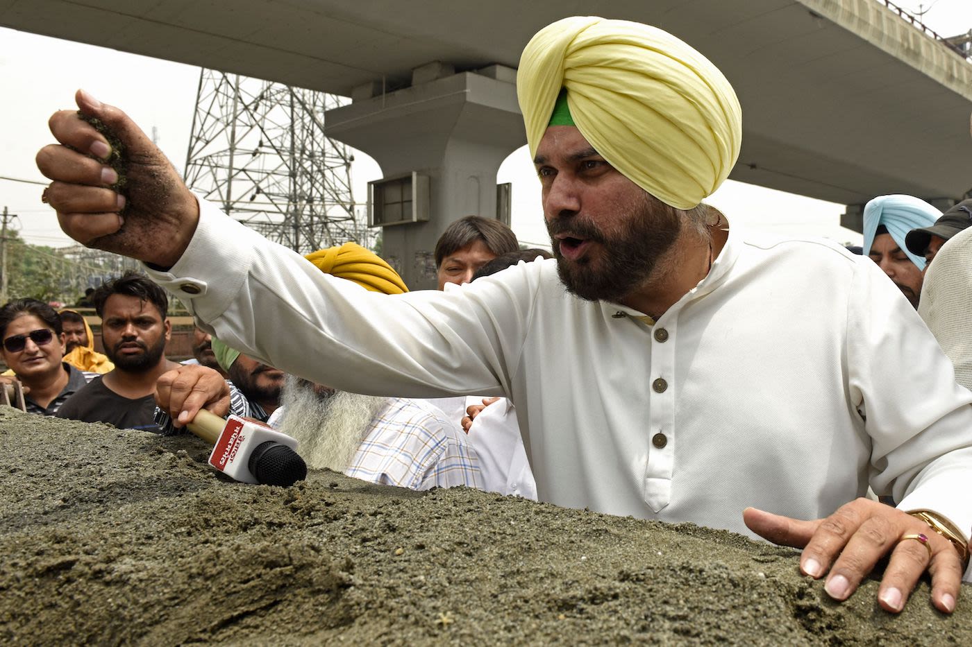 Navjot Singh Sidhu addresses the media in animated fashion