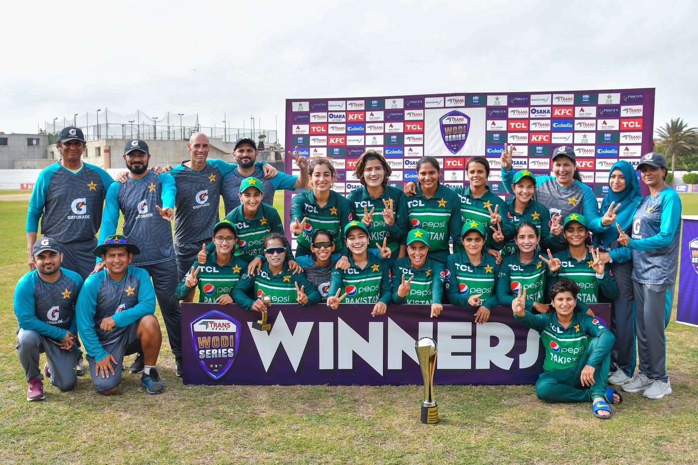 Pakistan defeated Sri Lanka 2-1 in the ODI series
