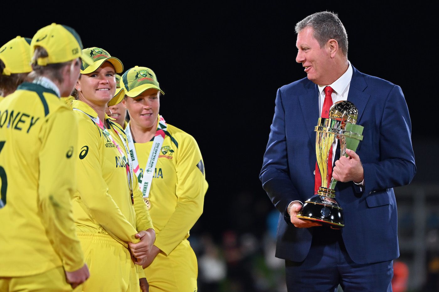 ICC chairman Greg Barclay speaks to the Australia women after their win