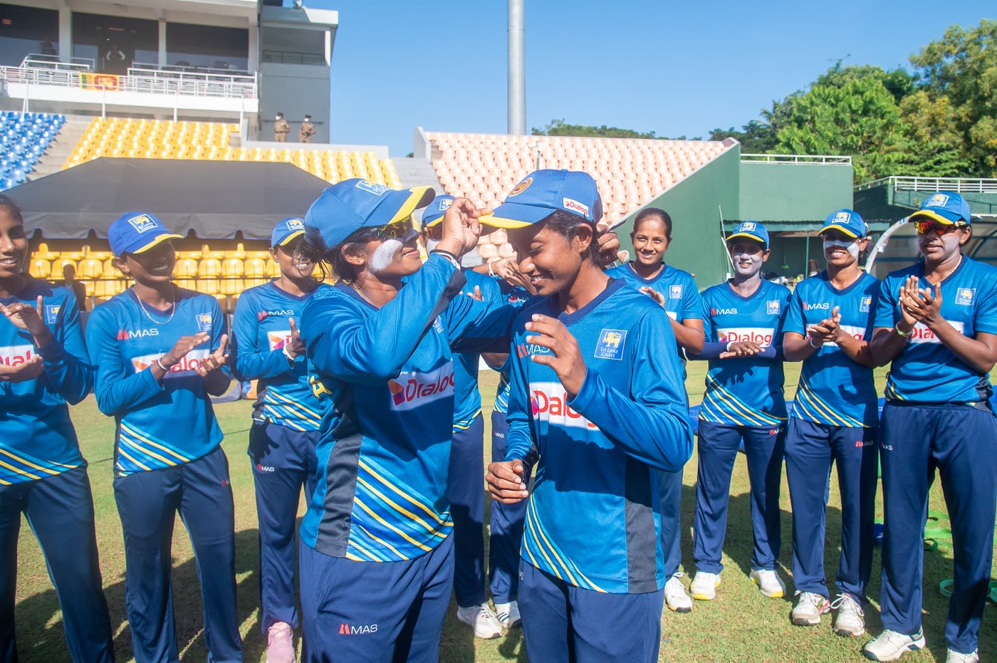 Rashmi de Silva gets her ODI cap from Oshadi Ranasinghe