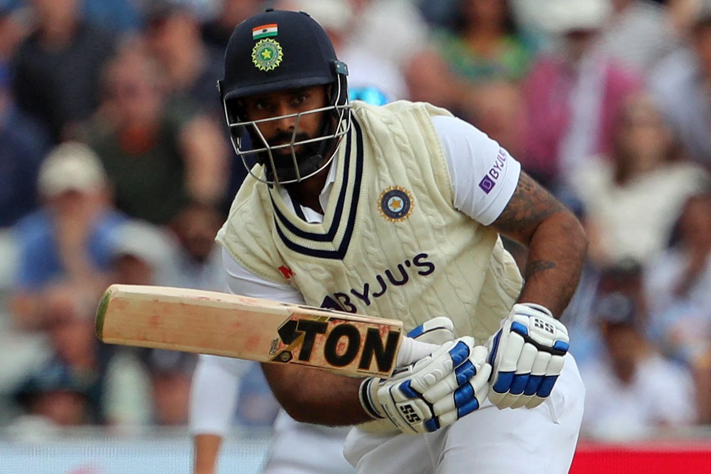 Hanuma Vihari looked good while he lasted, before he fell lbw to Matthew Potts