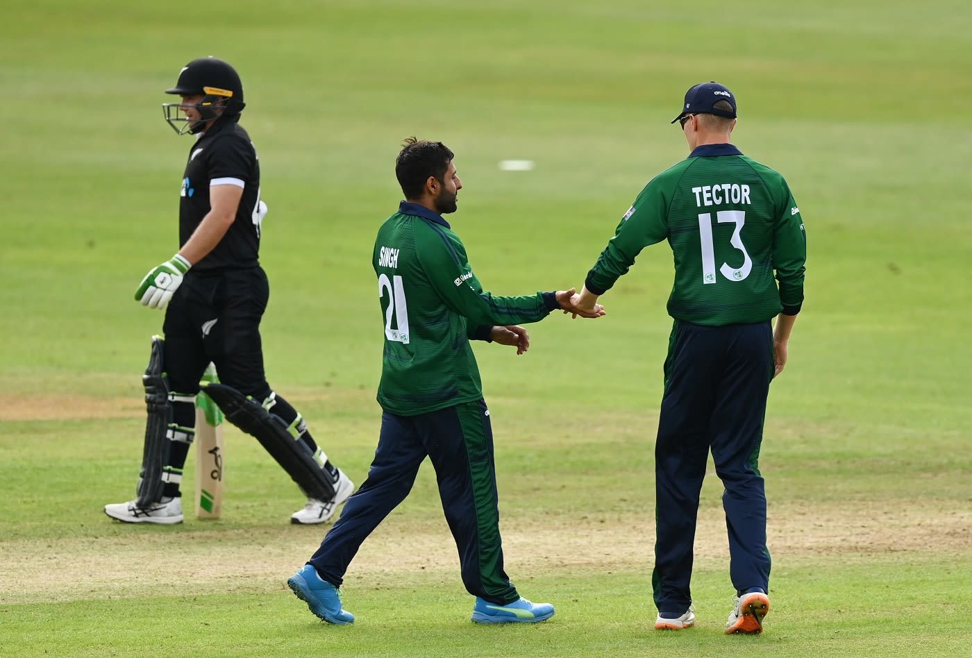Simi Singh managed to trap Tom Latham lbw soon after his half-century