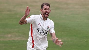 Bailey five-for provides star turn for Lancashire